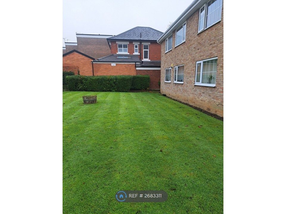 Property photo 2 of 11