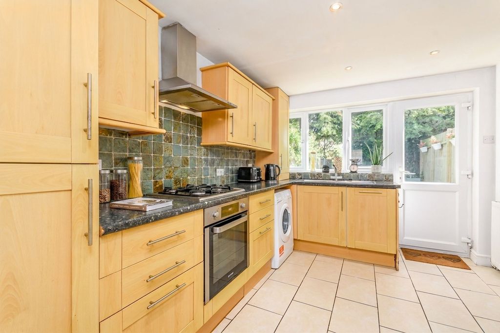 Property photo 2 of 15