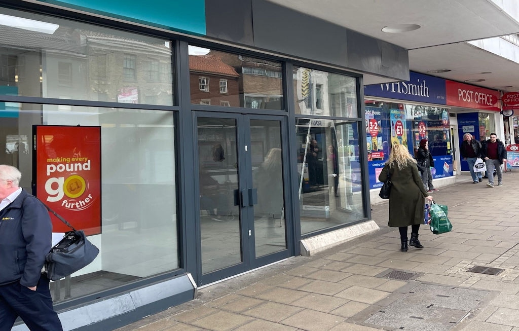 Property photo 1 of 2