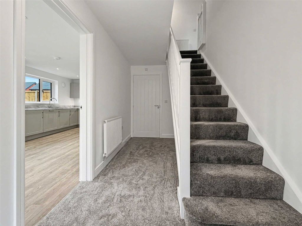 Property photo 2 of 15 Picture No. 09