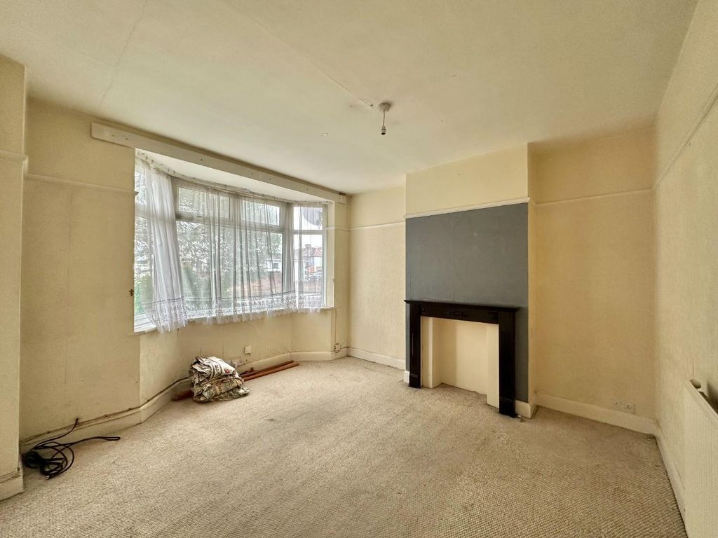 Property photo 3 of 15 Img_3473.Jpg