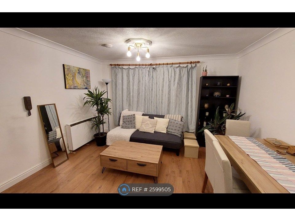 Property photo 2 of 7