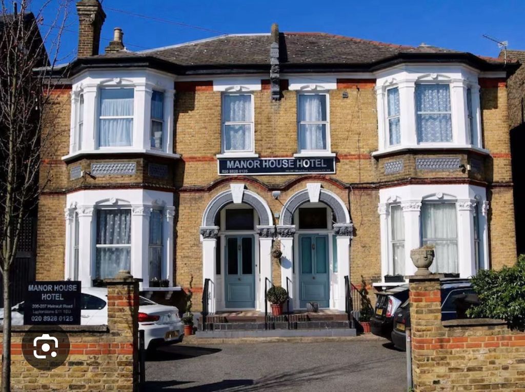 Property photo 1 of 3