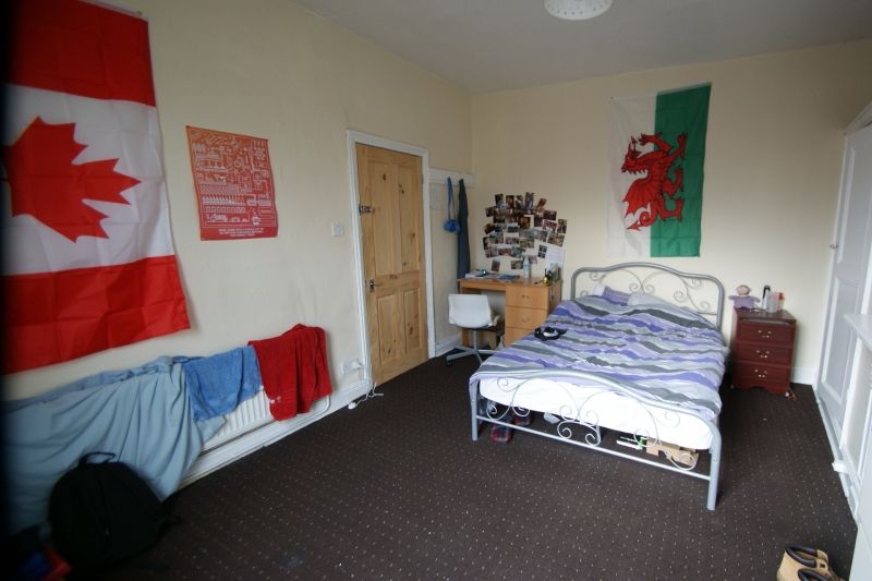 Property photo 2 of 6