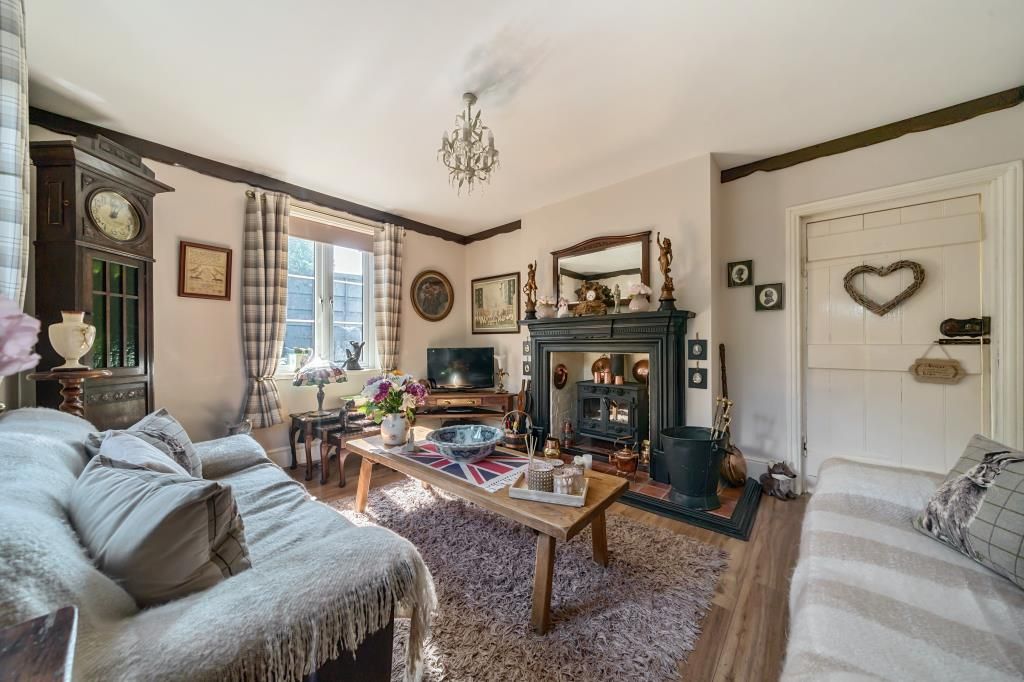 Property photo 2 of 27 Photos