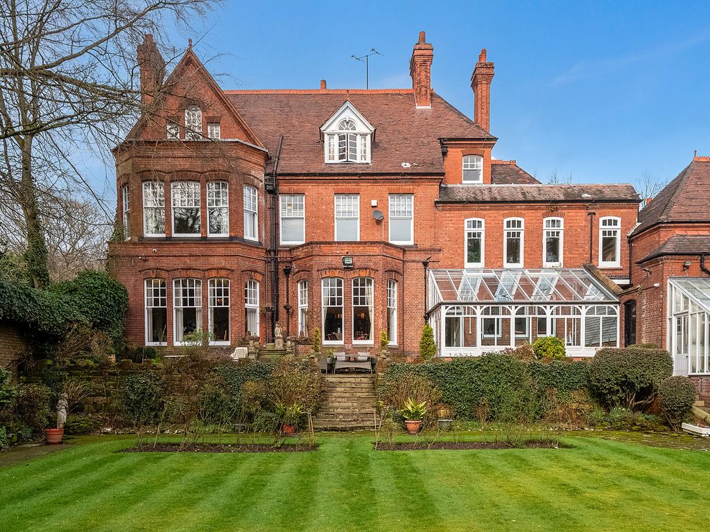 Property photo 1 of 50