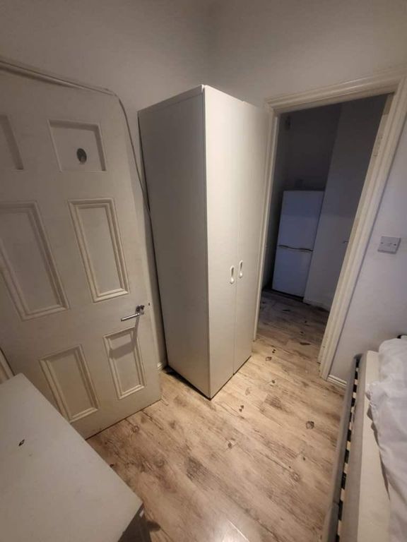 Property photo 2 of 5 Photo 2