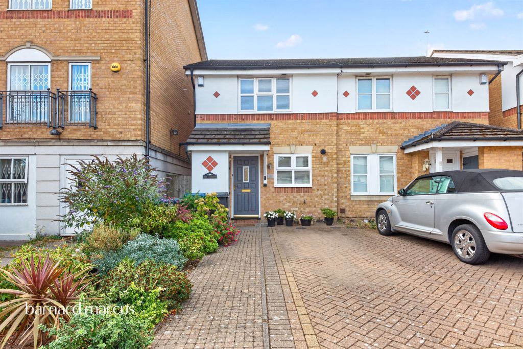 Property photo 1 of 18