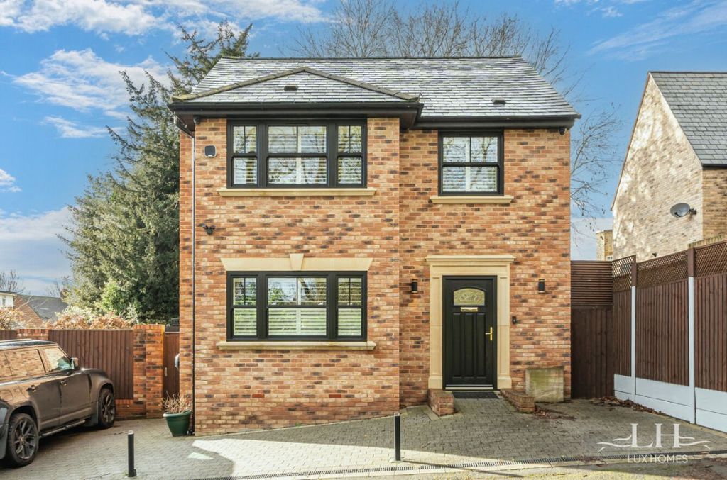 Property photo 1 of 20