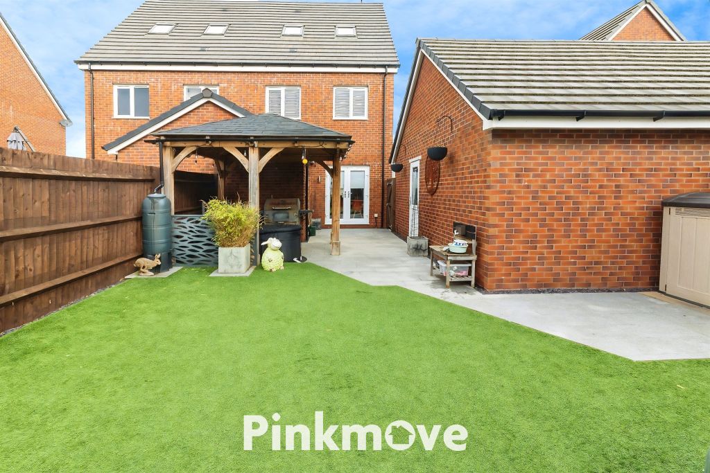 Property photo 2 of 26