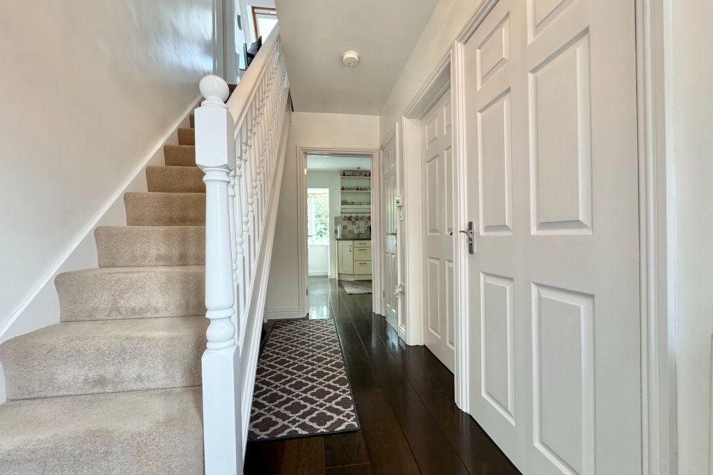 Property photo 3 of 16 Hallway