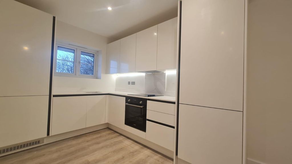 Property photo 1 of 14 Kitchen