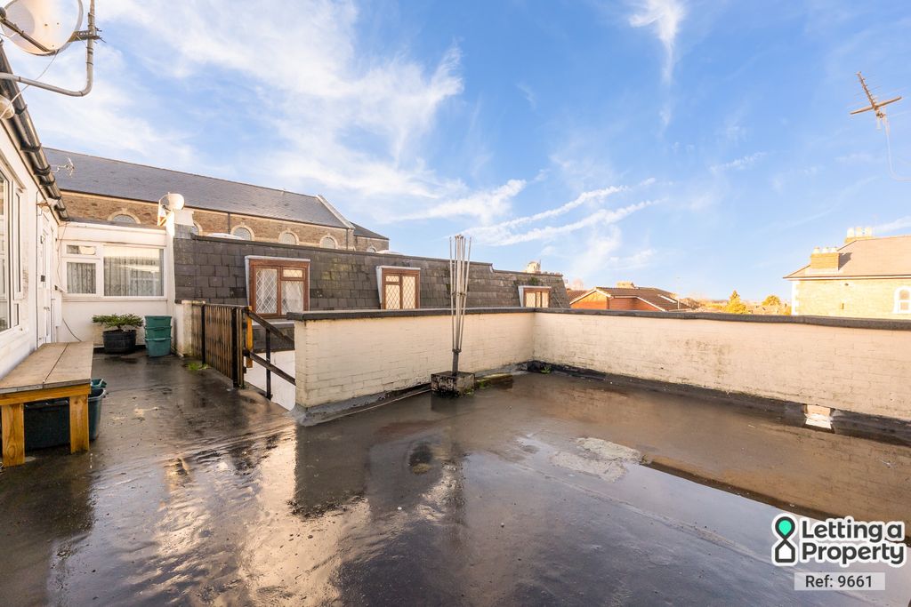 Property photo 3 of 22