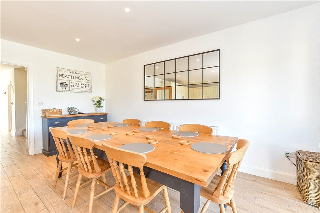 Property photo 2 of 13 Kitchen