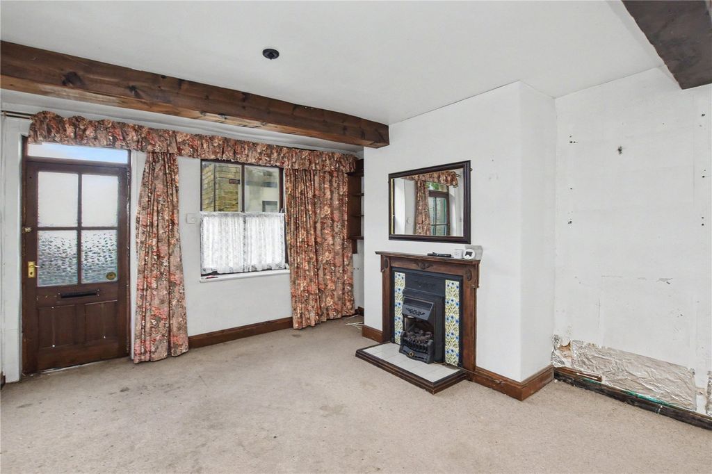 Property photo 2 of 12 Picture No. 01