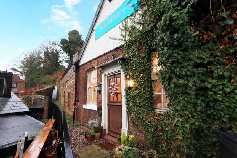 Property photo 1 of 10 Photo 1