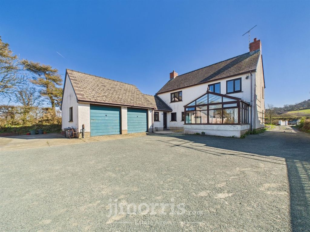 Property photo 2 of 52 Cam02122G0-Pr0257-Still048.Jpg