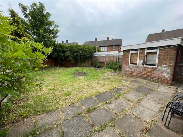 Property photo 3 of 13 Garden
