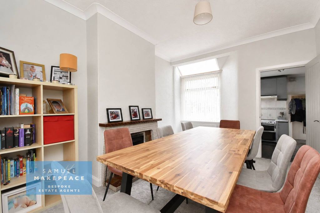 Property photo 3 of 11 Barthomley (7)