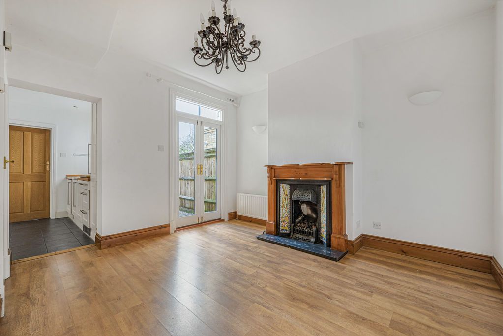 Property photo 3 of 13 Dining Room