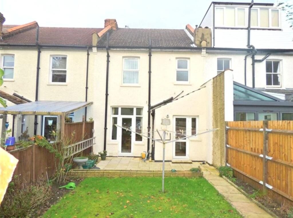 Property photo 1 of 10 8