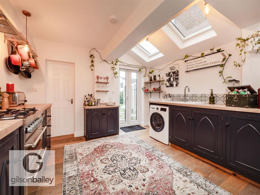 Property photo 2 of 21 47Highlandroad-11.Jpg