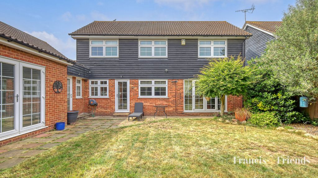 Property photo 3 of 22