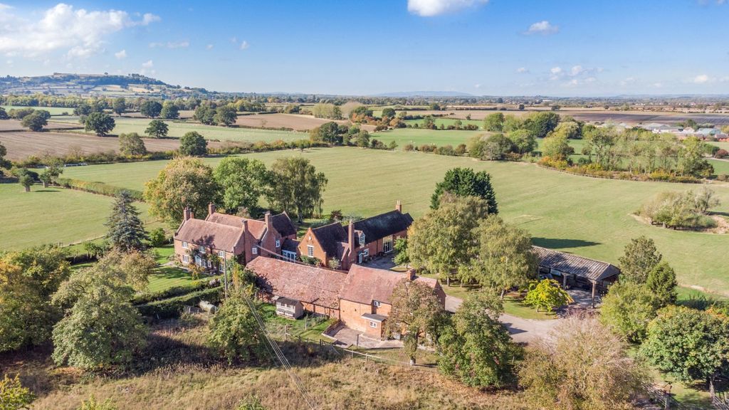 Property photo 1 of 19 Aerial View