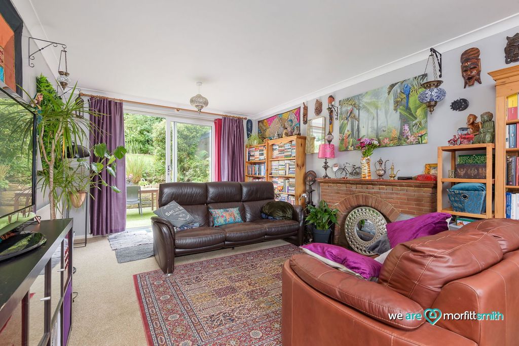 Property photo 3 of 19