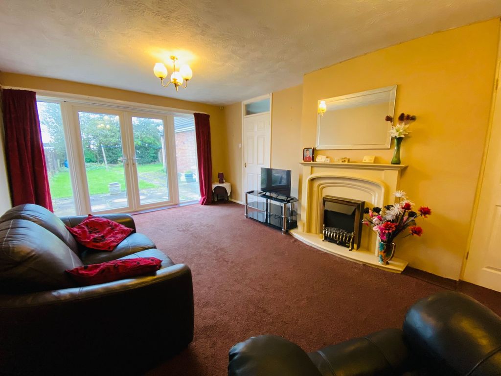 Property photo 3 of 22