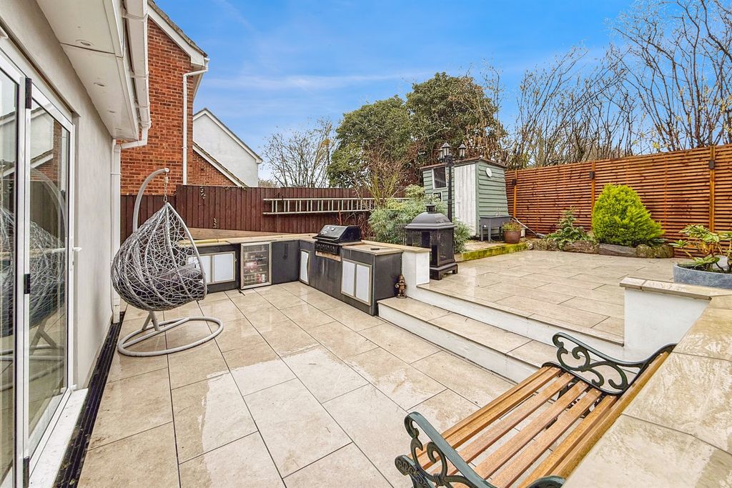 Property photo 2 of 12 Rear Garden