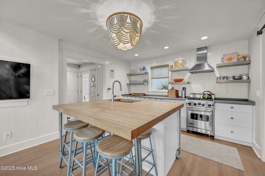 Property photo 3 of 3 <Alttext/>