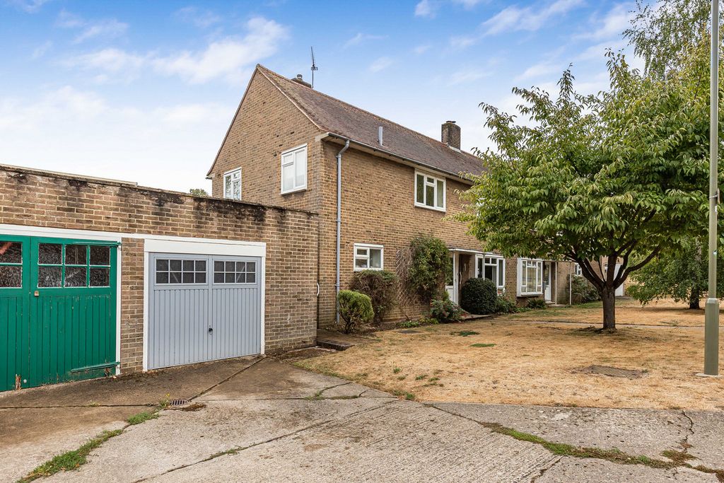 Property photo 1 of 29