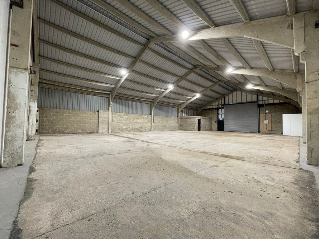 Property photo 3 of 6 Photo 2