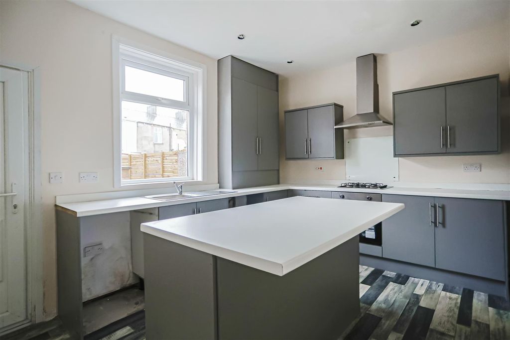 Property photo 1 of 15 2.Jpg