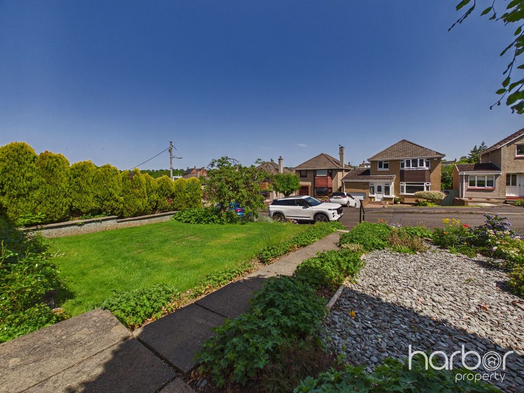 Property photo 2 of 23 5177046