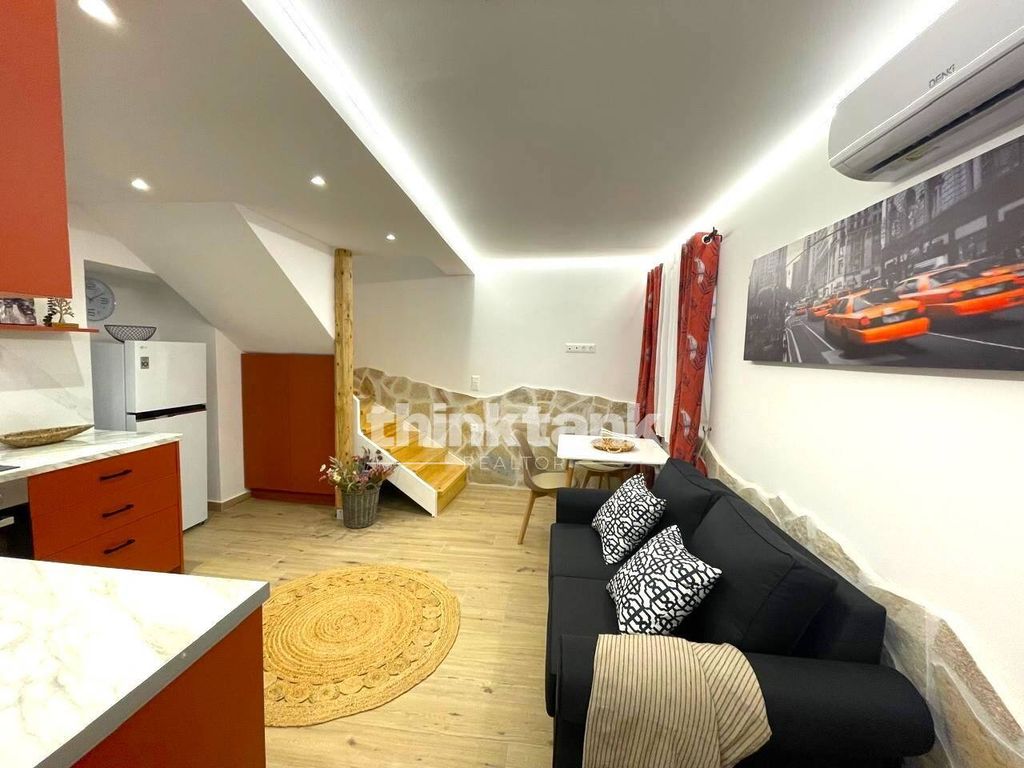 Property photo 1 of 33