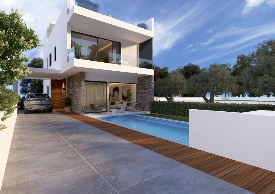 Property photo 2 of 18