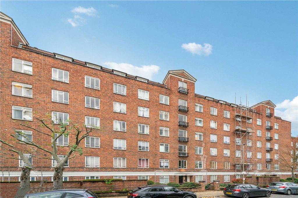 Property photo 3 of 8 Picture No. 16