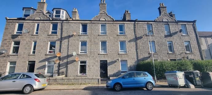 Property photo 2 of 10 Exterior