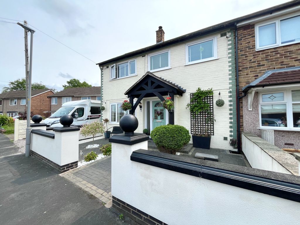 Property photo 1 of 26