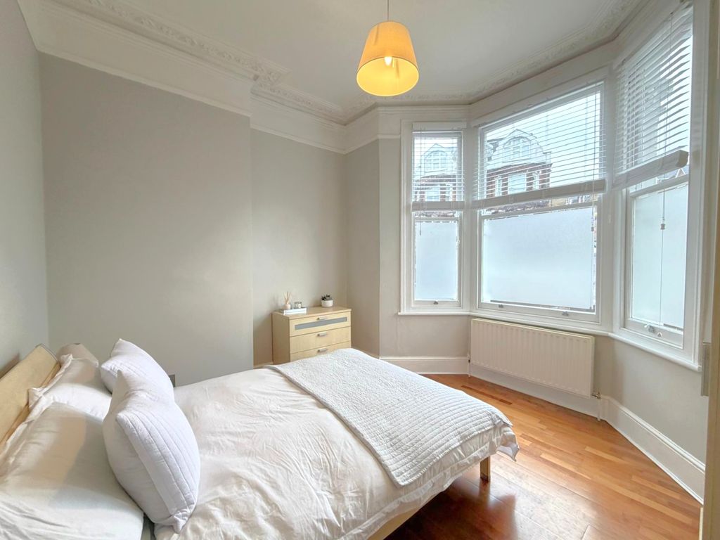 Property photo 3 of 5 Photo-2026-01-12-13-28-52 (10)