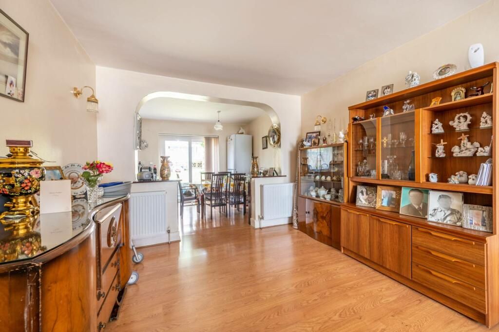 Property photo 1 of 18 166331_1275216_Img_07_0000