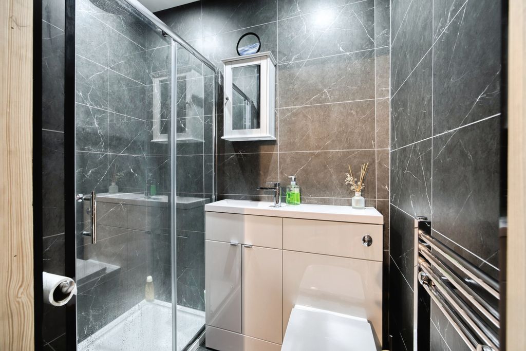Additional image 14 of 2 bed semi-detached house for saleSuffolk Street, Helensburgh G84