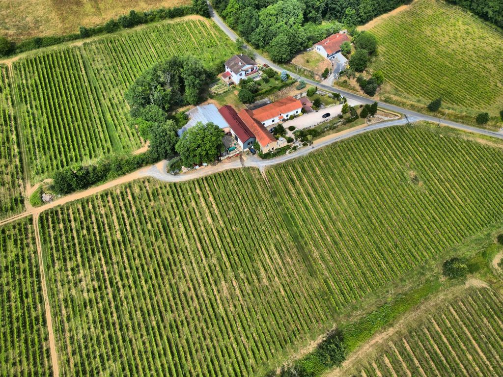 Property photo 2 of 11