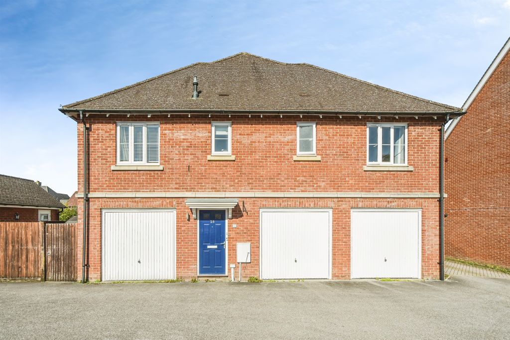 Property photo 1 of 18