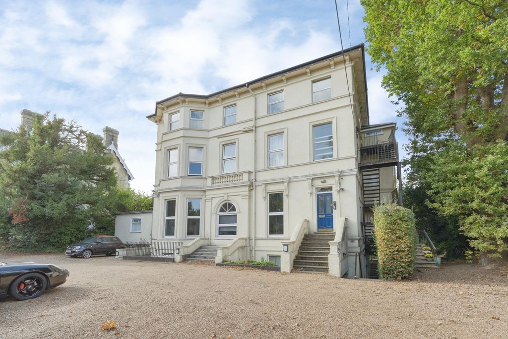 Property photo 1 of 12 Pbox-Img.Jpg