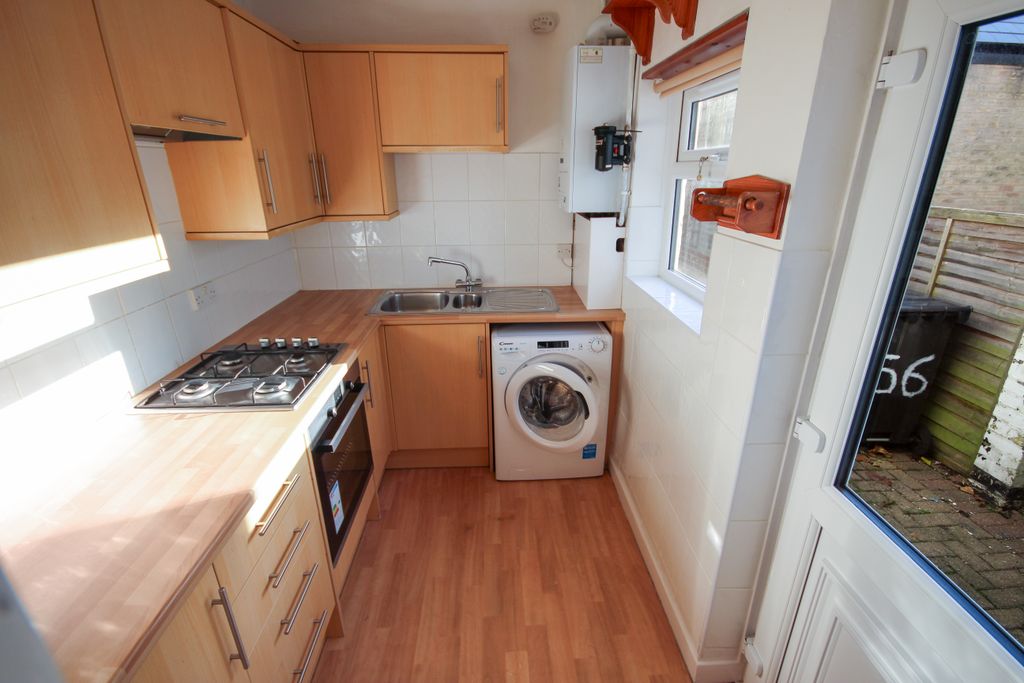 Property photo 3 of 11 Img_7419