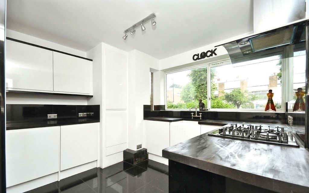 Property photo 3 of 11 Picture Noblob:H. 14