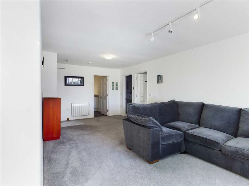 Property photo 3 of 8 Photo 3